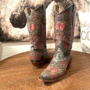 Women’s Corral Boots 🌹Heart/Wings🌹